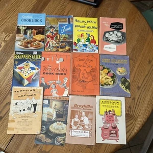 Lot of Vintage Paperback Cookbooks, Community Church, Southern Recipes 13 Books - Picture 1 of 13