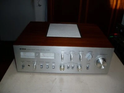 YAMAHA  CA 2010   amplificatore vintage Top - Immagine 1 di 4