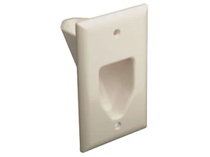 45-0001-LA DataComm 1-Gang versenkte Niederspannungskabelplatte/Lite Mandel - Bild 1 von 1