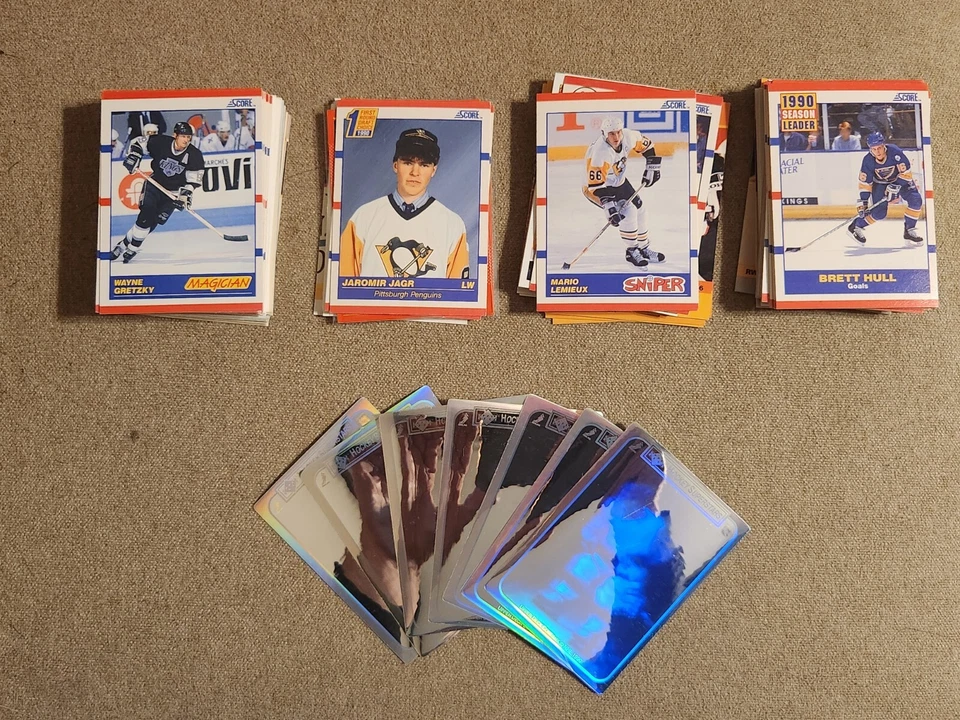 Lot of 560 hockey cards with tons of HOF players!Gretzky, Hull, and more! RC's!! - Image 1 of 4