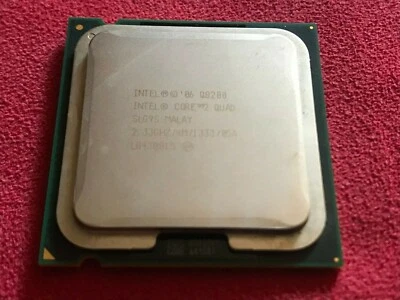 Cpu Intel Pentium Core 2 Quad Q8200^ - Immagine 1 di 2