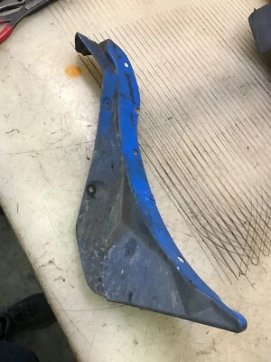 Guardabarros derecho Mazda Miata MX-5 1999-2005 NC1050341 99-05 Foto 1 de 4