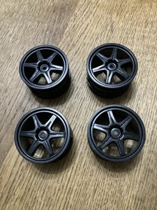 NEW TAMIYA VINTAGE 1/8 RC TGX TGR RC 44002 BLACK KIT SUPPLIED SPOKED WHEELS X4 - Picture 1 of 3