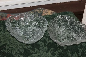 2 Vintage Leaf Shape Bowl Clear Cut Glass With Embossed Grape /Leaf Design - Picture 1 of 11