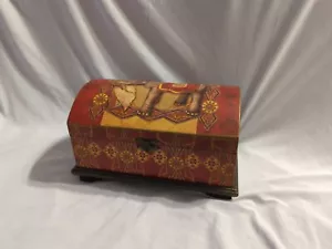 Unbranded Wooden Jewelry/Keepsake Half Round Trunk, 5" H, Lightweight PRE-OWNED - Picture 1 of 14