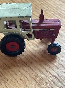 Vintage Ertl IH International 1466 Farm Toy Tractor 1/64 scale. B1 - Picture 1 of 4