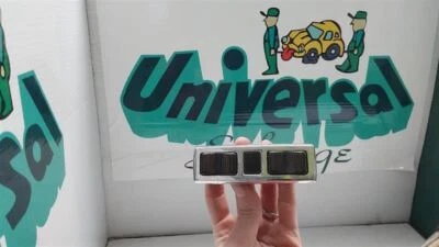 Interruptor de ventana delantera para pasajero Mercedes-Benz 300D 1975  Foto 1 de 4