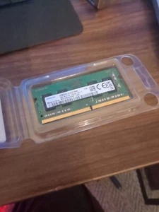 Samsung 4GB DDR4 PC4-25600 DDR4-3200MHz CL17 1.2V SODIMM, For All laptop memory - Picture 1 of 3