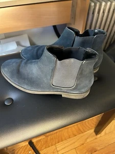 Calvin Klein Chelsea Boots in navy leather - Picture 1 of 8