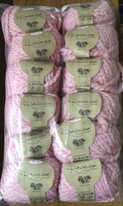 12 x 100g King Cole Rosarium Mega Chunky 100% Merino Wool Knit/Crochet Rose - Picture 1 of 3