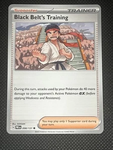 Cinturón Negro Entrenamiento 098/131 Pokemon Sv: Evoluciones Prismáticas No Holo - Imagen 1 de 2