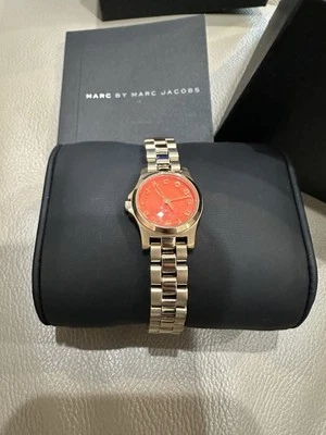 Reloj Marc By Marc Jacobs Henry Dinky MBM3202 Foto 1 de 4