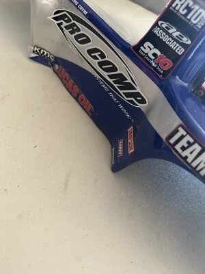 TEAM ASSOCIATED RC10 RTR SHORT COURSE BOD {PLEASE 👀 @ PIC’S SOME IMPERFECTIONS} - Image 1 of 4