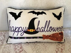 Halloween Embroidered Lumbar Pillow Cover with Pillow Insert New In Bag - Picture 1 of 12