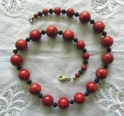 COLLIER - PERLENKETTE - SCHAUMKORALLE - ROT + SCHWARZ - 50 cm - Bild 1 von 2