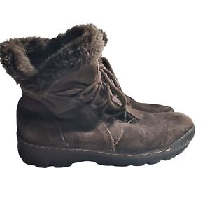 Bare Traps Water Resistant Faux Fur Lined Boot 9M Brown Suede Lace Rugged Sole