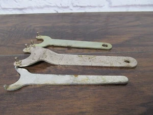 Lot of 3 angle grinder wrenches/tools - Picture 1 of 3