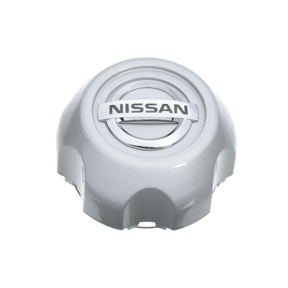 2003-2004 Nissan Xterra tampa de cubo central de roda prata com emblema cromado fabricante de equipamento original novo - Imagem 1 de 3