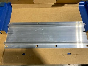 One (1) Siemens 6ES7 194-4GA00-0AA0 Module Rack, 500 mm, NOS - Picture 1 of 6