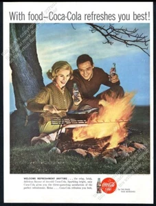 Coca-Cola 1962 pareja cocina foto a color Coca Cola inusual euro vintage anuncio impreso - Imagen 1 de 7