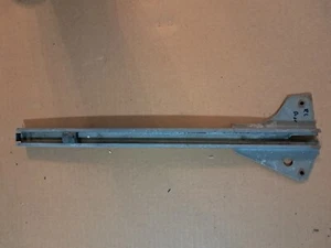 1969 CHEVELLE LEFT DOOR REAR VERTICAL WINDOW GUIDE - Picture 1 of 2