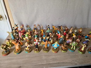 Disney 100 Jahre Magie Figuren Konvolut 53 Figuren - Bild 1 von 18