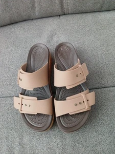 LiteRide Crocs "Brooklyn" hellbraune/braune Plateau-Sandalen Damengröße 8 ~ NEU - Bild 1 von 8
