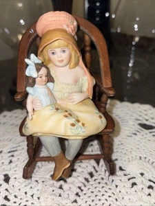 Jan Hagara "Little Sharice" Shelf-Sitter with Rocking Chair—N50008–#640 Of 7500 - Bild 1 von 14