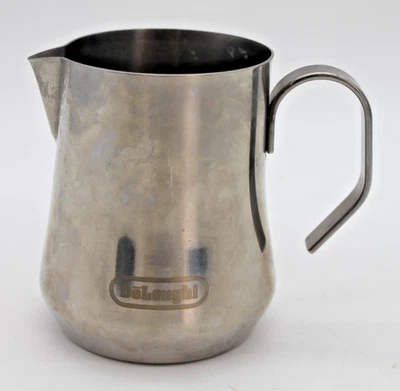 Taza jarra espumadora de leche de acero inoxidable De’Longhi - Cl. 35 inox 18/10 0650 Italia Foto 1 de 4