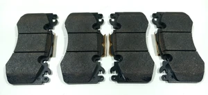 Range Rover Sport Front Calliper Brake Pad Kit New Genuine LR114004 - Picture 1 of 5