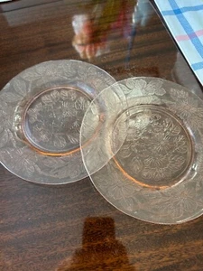Vintage Set of 2 Depression Glass Pink Dogwood 8” Salad Dessert Plates - Picture 1 of 5