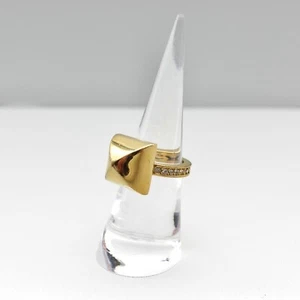Juicy Couture Ring Cocktail Polished Gold Tone Pyramid Rhinestone Band Size 5.5 - Picture 1 of 10
