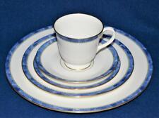 New ROYAL WORCESTER England Blue Marble Border MEDICI 5 Pieces Place Settings