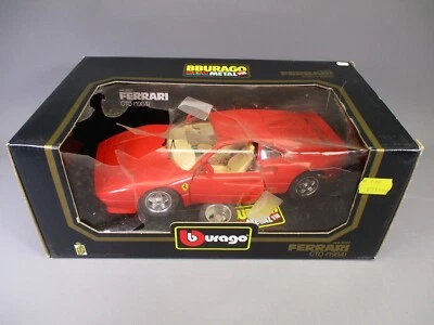 AX267 BURAGO 1/18 1:18 FERRARI GTO 1984 REF 3027 ROUGE - Photo 1/4