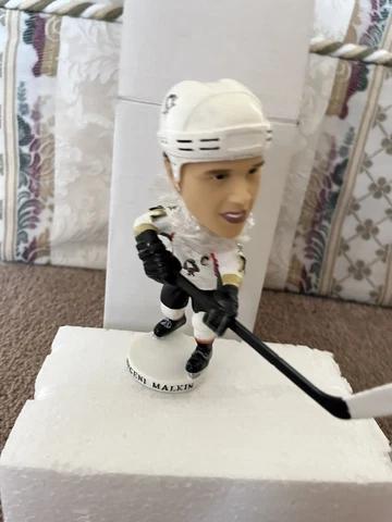 Evgeni Malkin Geno WBS Penguins Bobblehead New Pittsburgh Cover