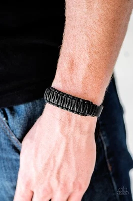 Pulsera Paparazzi ~ Cuero Negro ~ Hecha a Mano en EE. UU. Unisex Foto 1 de 4