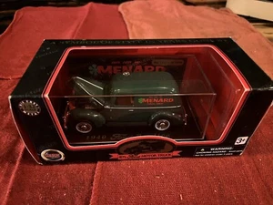 Golden Wheel 1940 Ford Panel Van Menards 1/32 Diecast Green S/N 00857 NIB - Picture 1 of 5