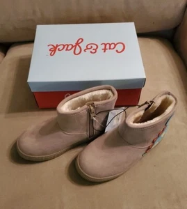 Cat & Jack Toddler Unisex Girls Boys Dinosaur Zip Winter Shearling Boots 11 NWT - Picture 1 of 6