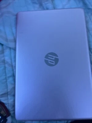 HP Pavilion 15-dy0015ds 15.6" (256GB SSD, Intel Celeron N4000,1.10GHz, 4GB RAM) - Image 1 of 3