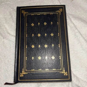 Moby Dick by Herman Melville ~ The International Collector's Library - Picture 1 of 3