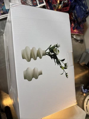 Ceramic Vases Set 2, Modern Home Decor,Off White Round Vases,Modern Dried  - Image 1 of 3