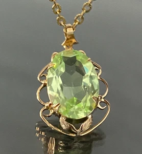 1950's 9K Rose Gold & Green Stone Set Pendant - Picture 1 of 8