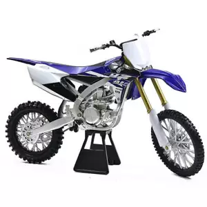 Collectible NewRay Toys 1:16 Yz450F Dirt Bike Yamaha Scale Model Ages 5+ and Up - Picture 1 of 3