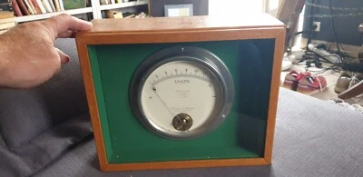 VOLTMETRE ANCIEN APERIODIQUE CHAUVIN & ARNOUX EN TRES BON ETAT DANS COFFRET - Photo 1/4