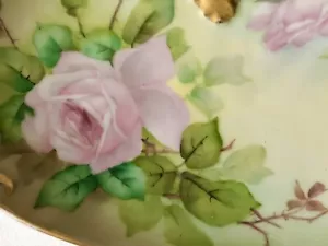 Antik um 1900 HANDBEMALT Porzellan ROSA ROSEN Goldgriff Windeltablett TELLER - Bild 1 von 7
