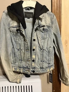 Giacca camionista Blank NYC blu denim con cappuccio taglia M cappuccio rimovibile nuova con etichetta - Foto 1 di 9