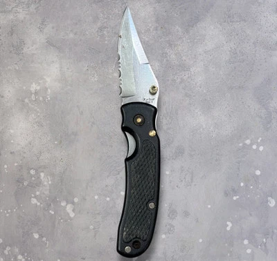 KA-BAR Int’l 2786 Liner Lock Pocket Knife  - Image 1 of 4