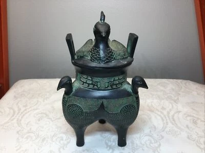 "Olla incensaria con tapa de 8,5"" china de bronce verde Phoenix 3 patas" Foto 1 de 4