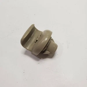 03-08 350Z COUPE 03-07 G35 COUPE RIGHT OR LEFT SUN VISOR CLIP SUN VISOR HOLDER - Picture 1 of 4