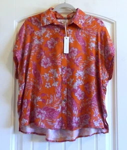 NWT's Olivaceous Button Up Floral Print Relaxed Blouse Top Women's SZ M - Picture 1 of 4